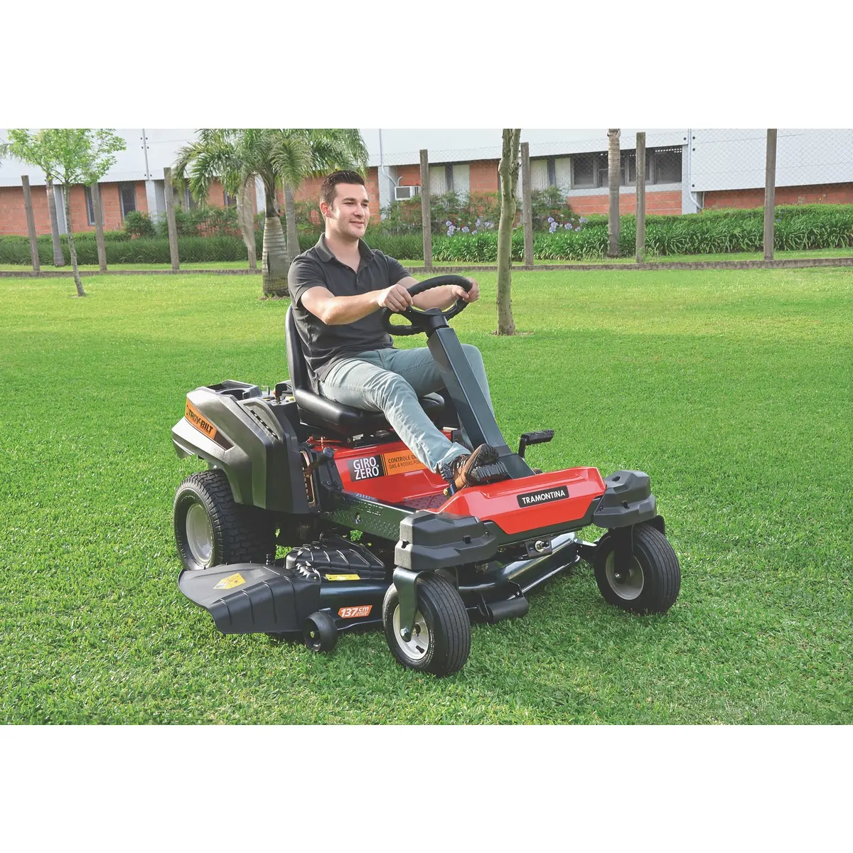 Cortador de grama dirigível giro zero Troy-Bilt