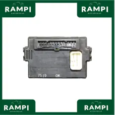 Módulo Central Interna Hilux 99 8264135180