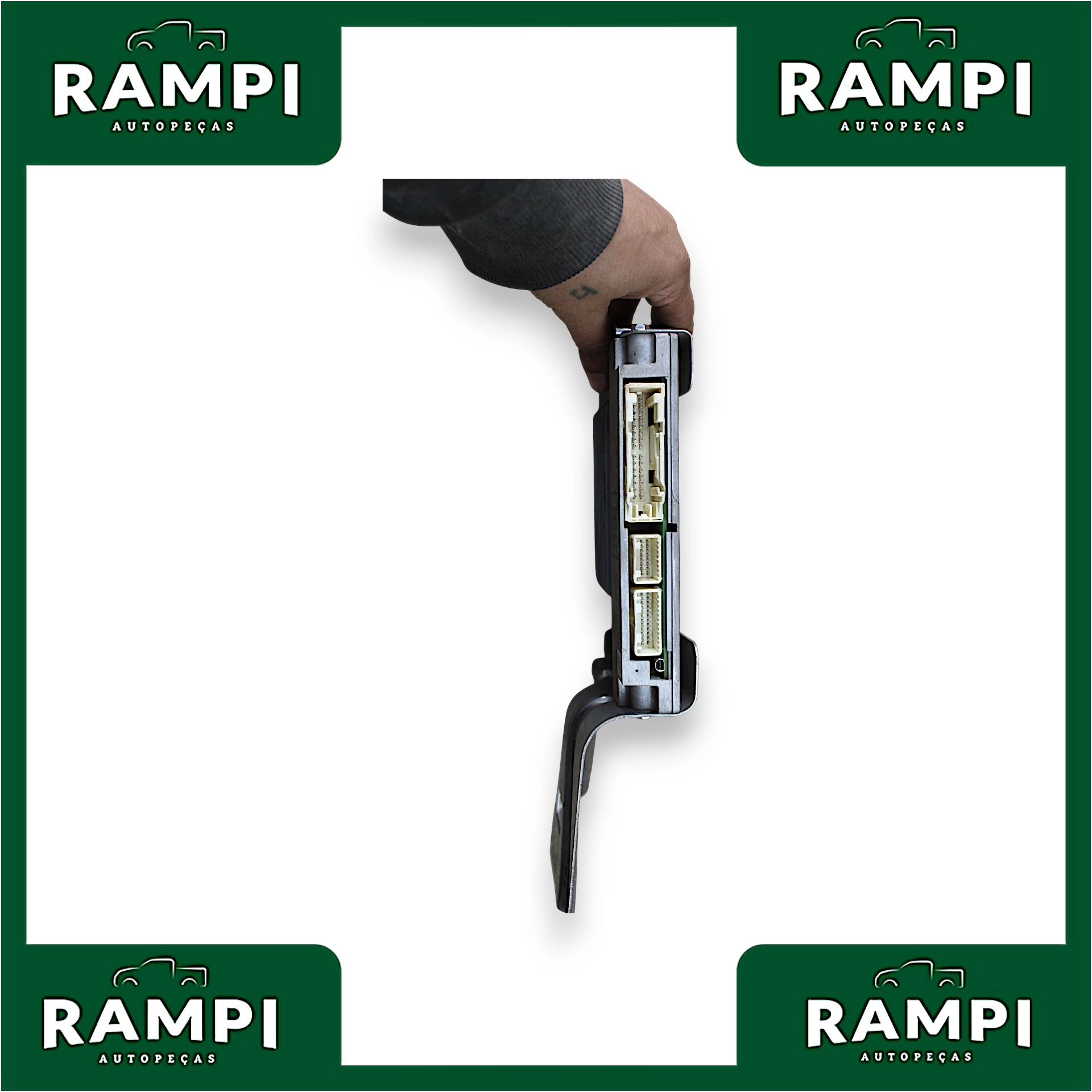 Módulo Amplificador JBL Toyota Hilux SW4 2023 862800k060