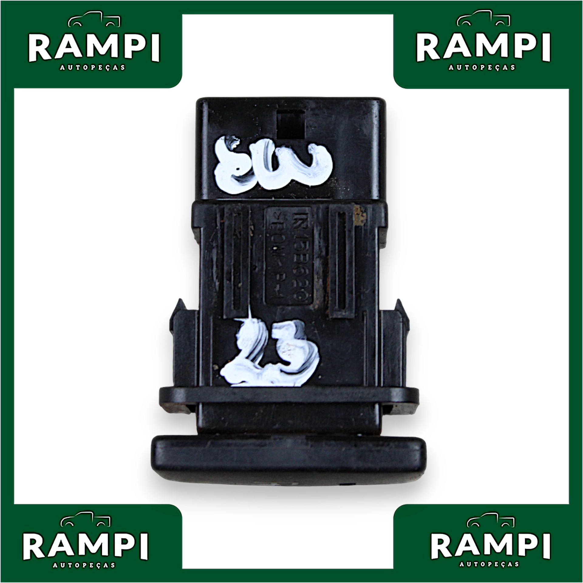 Botão Sensor Estacionamento Toyota SW4 2023 
