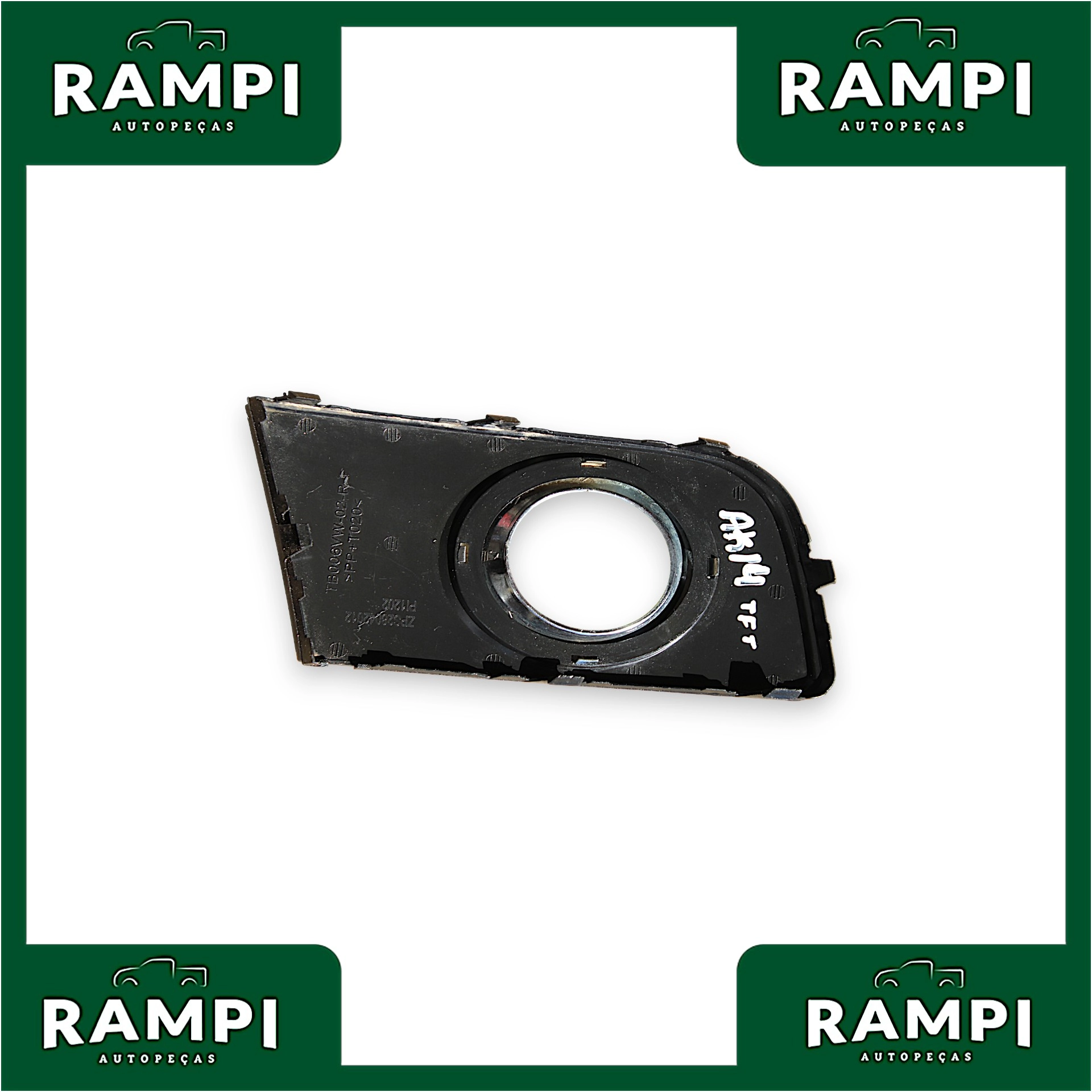Grade Moldura Farol Milha Esquerdo Volkswagen Amarok 2014 TB006VW02R