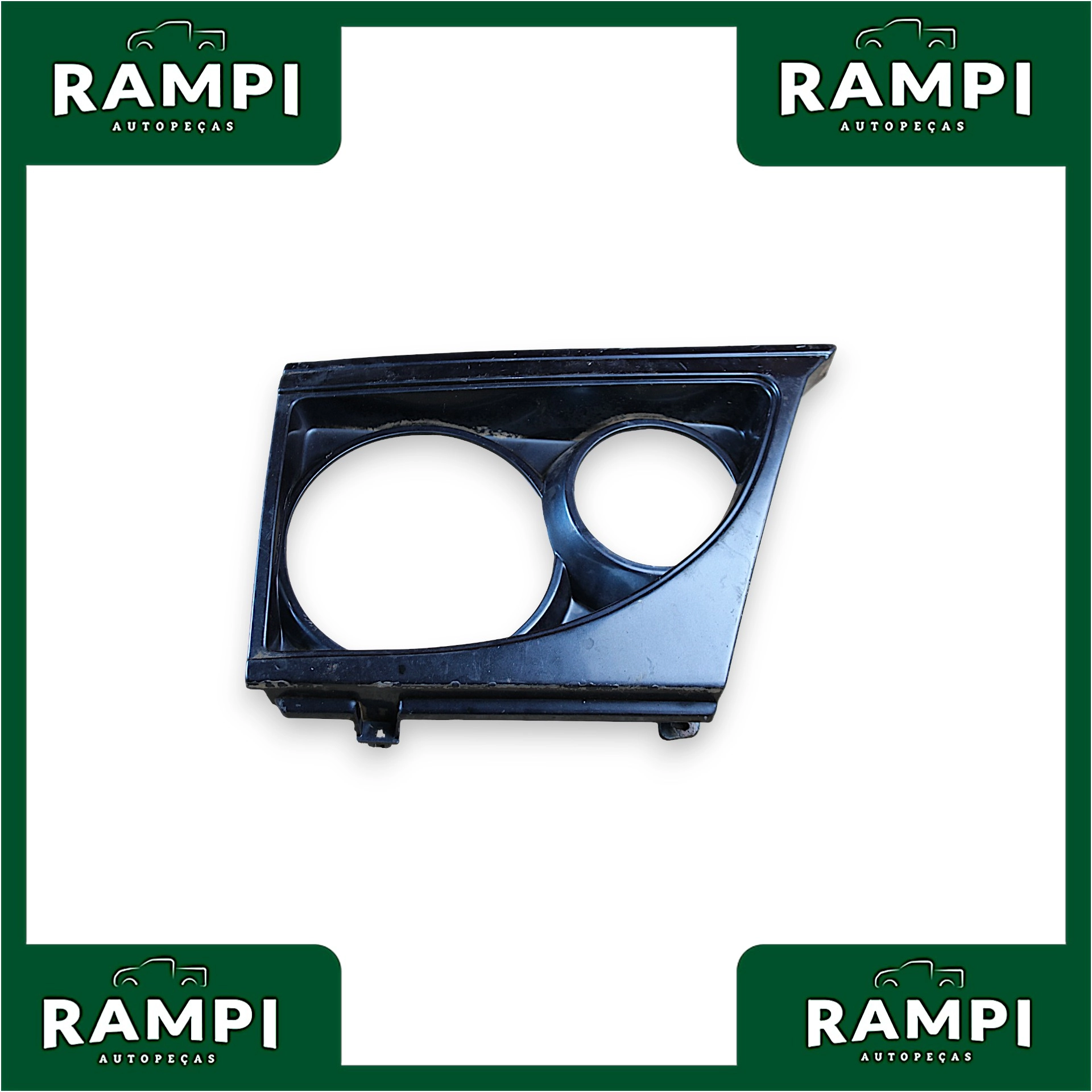 Moldura Farol ESQUERDO Mitsubishi L200 2001