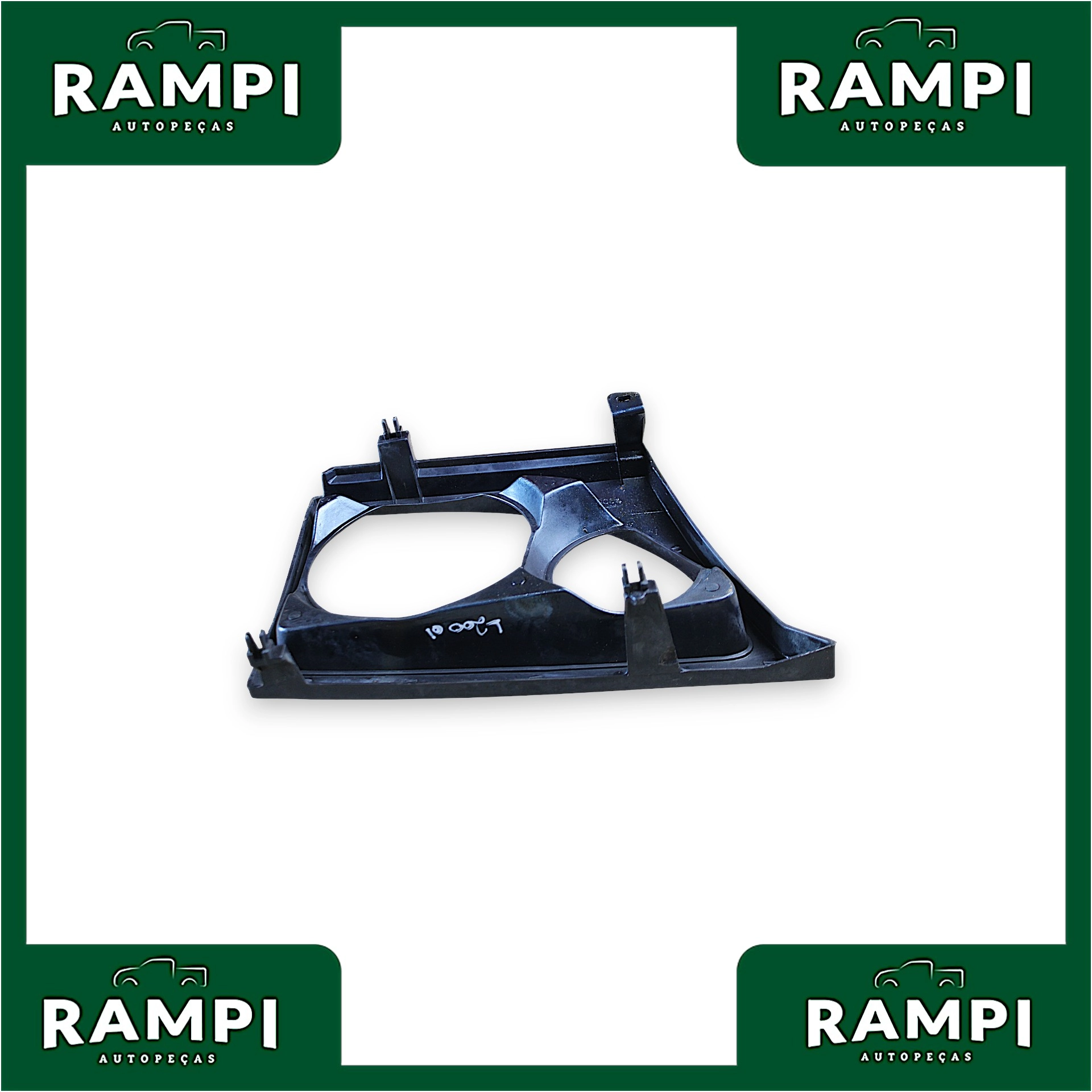 Moldura Farol ESQUERDO Mitsubishi L200 2001