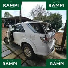 Hilux SW4 SRV 2012 a 2015 3.0 Diesel 4x4 5 Marchas Automática 171cv