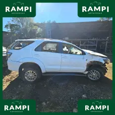 Hilux SW4 SRV 2012 a 2015 3.0 Diesel 4x4 5 Marchas Automática 171cv