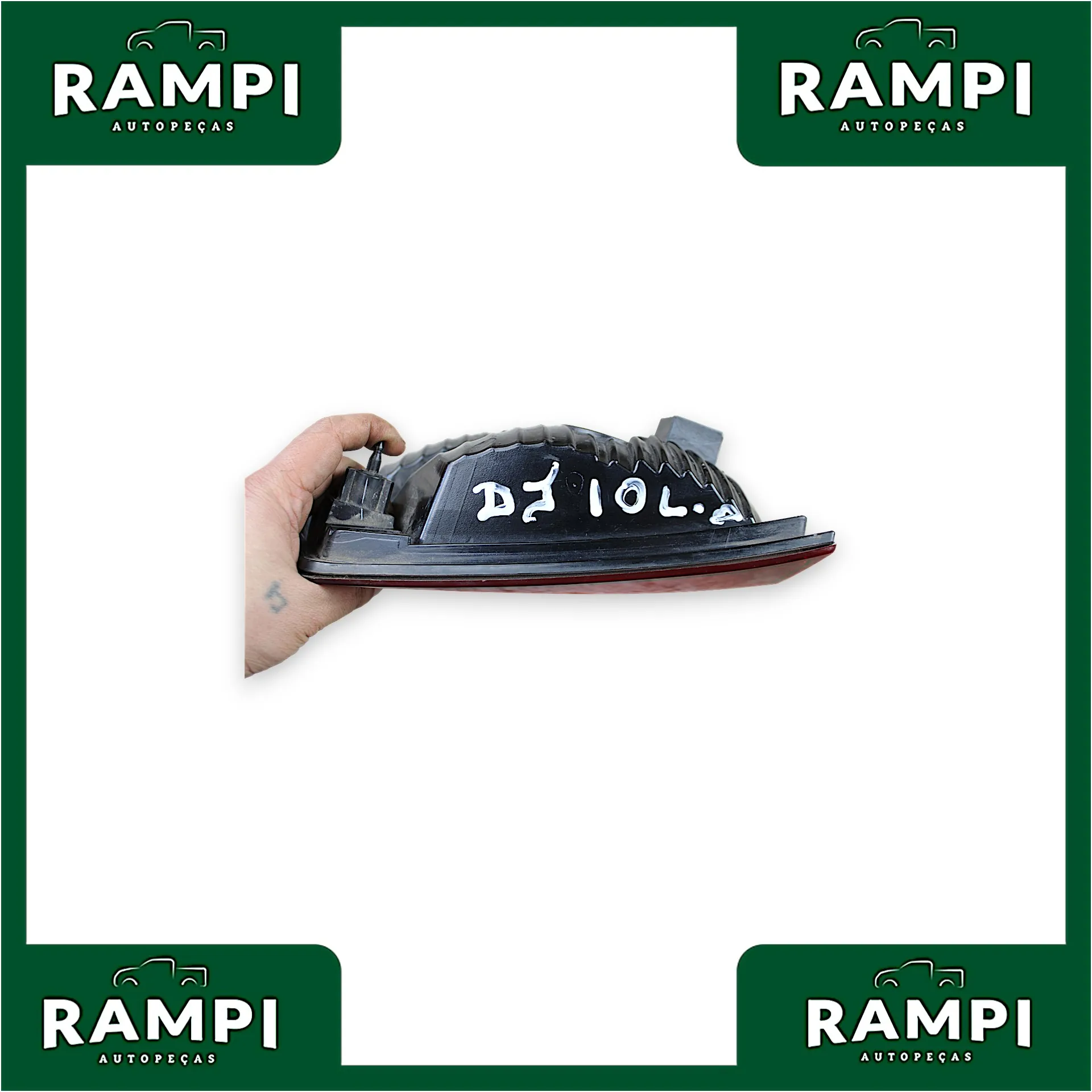 Lanterna Traseira Esquerda Dodge Journey 2010