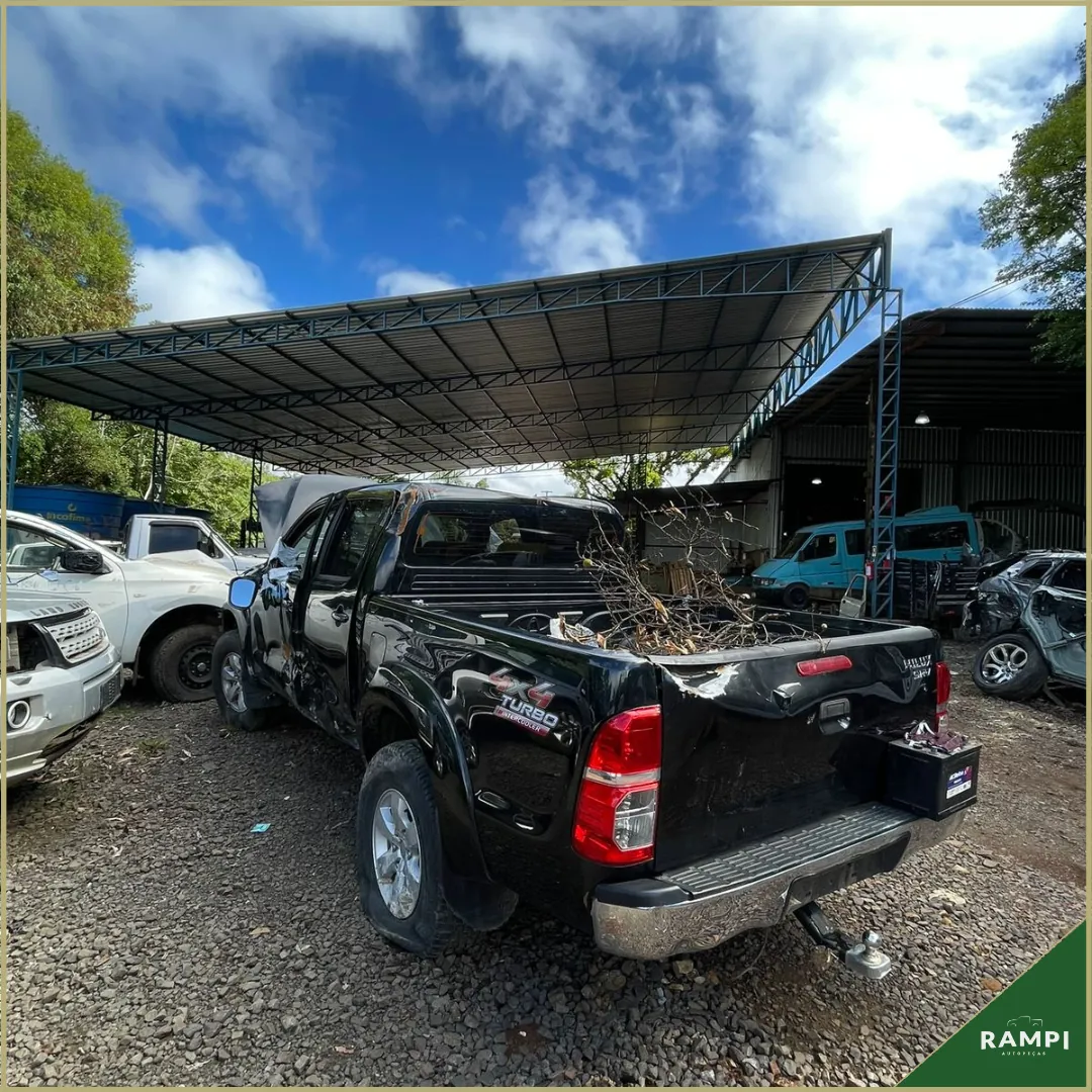 Toyota Hilux 2012 3.0 4x4 Manual 171cv