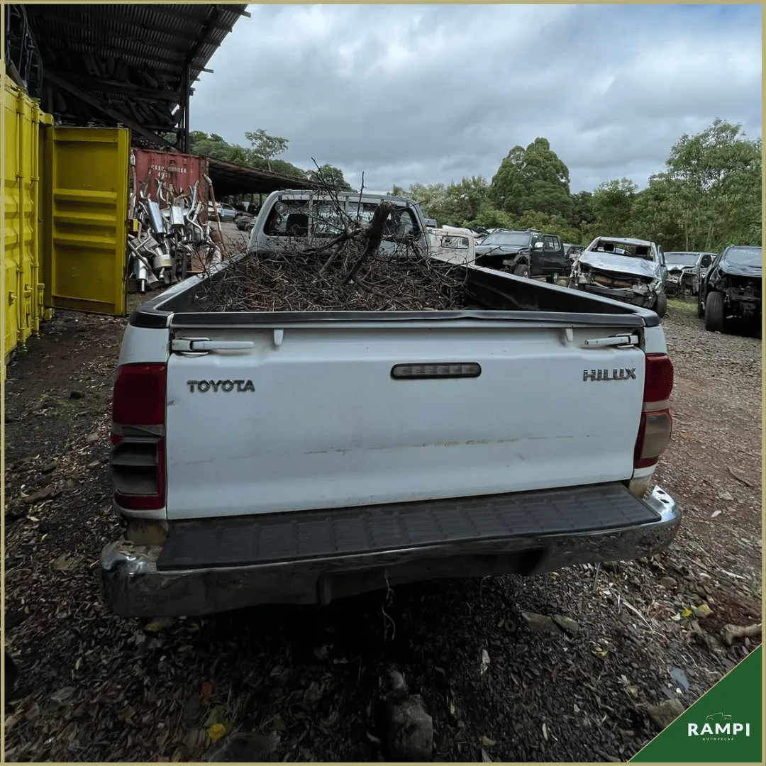 Toyota Hilux 2013 Cabine Simples 3.0 171cv 
