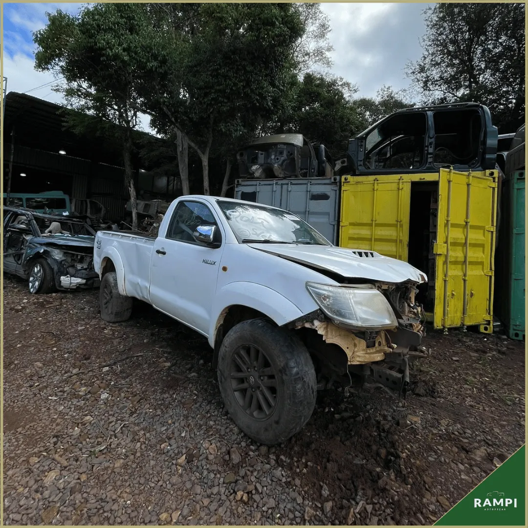 Toyota Hilux 2013 Cabine Simples 3.0 171cv 
