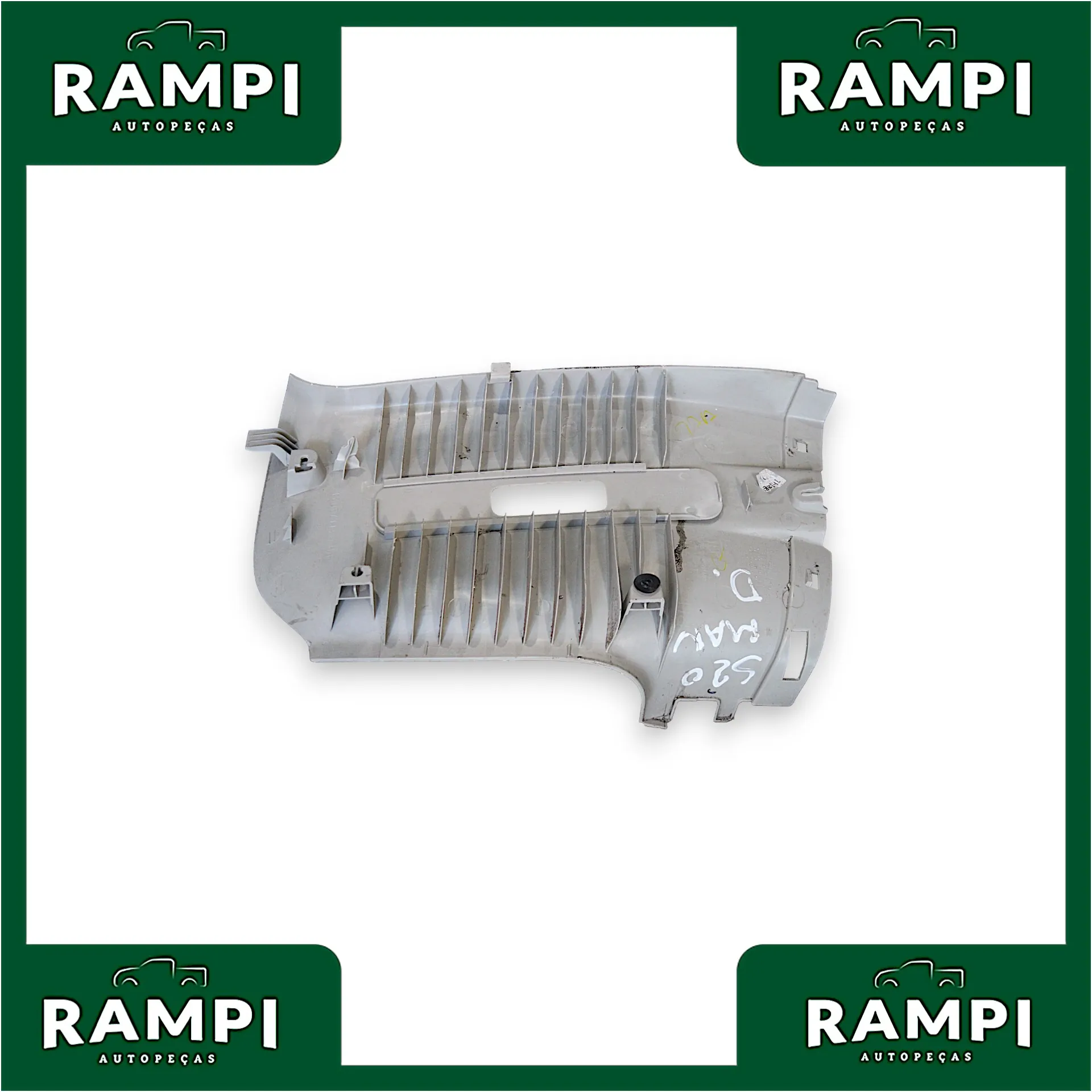 Acabamento coluna Central Direita GM S10 2020