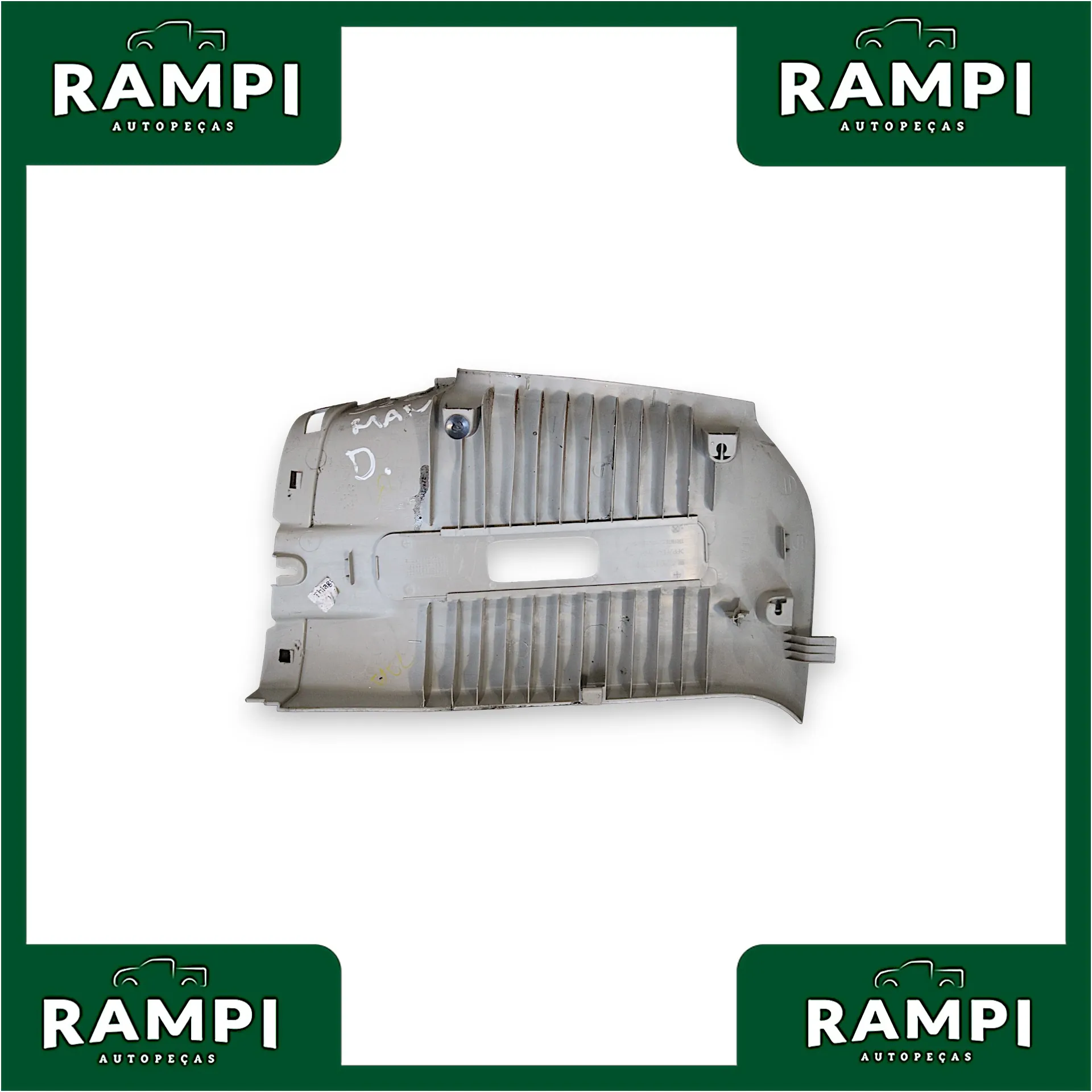 Acabamento coluna Central Direita GM S10 2020