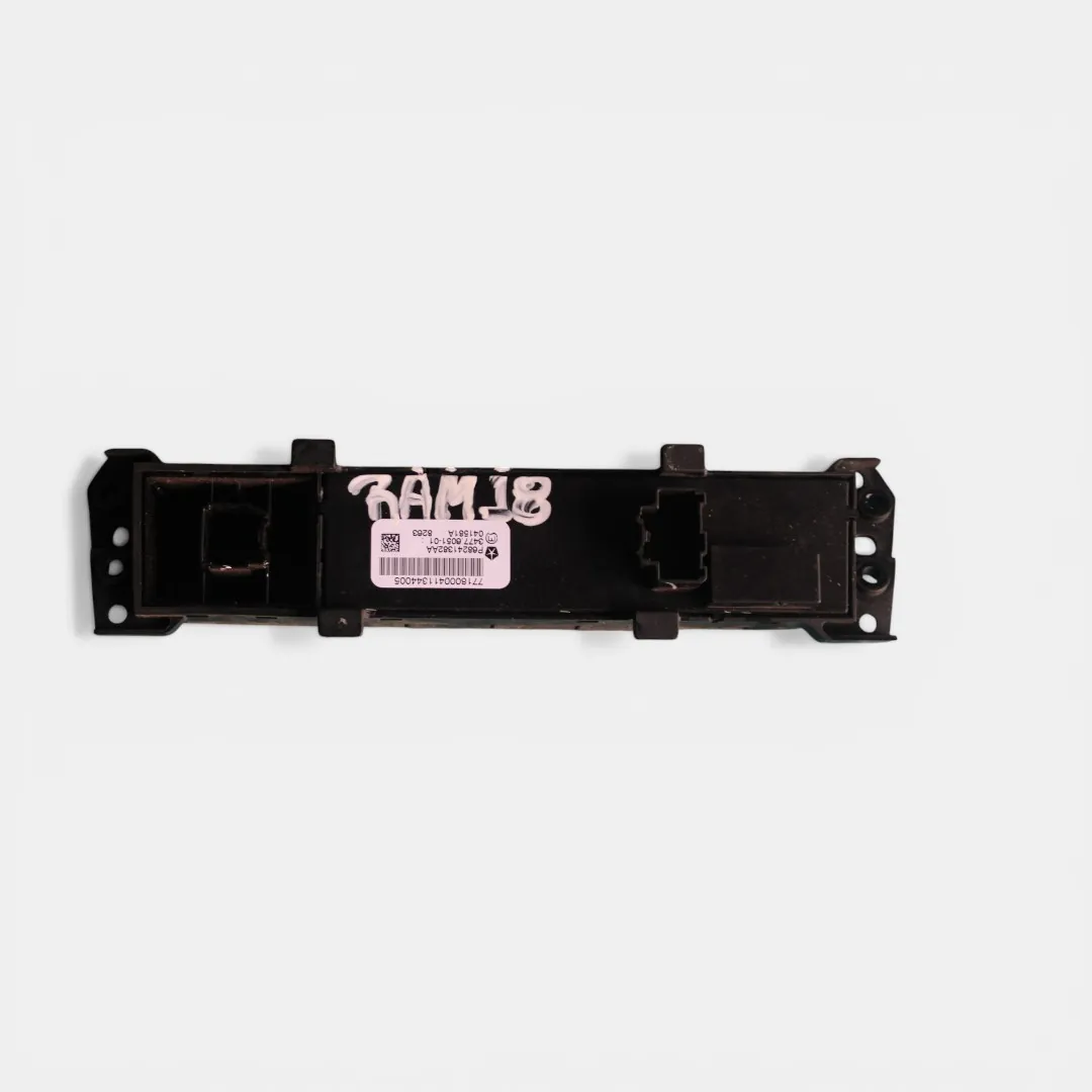 Regua Comando Interno Dodge Ram 2018 p68241382aa