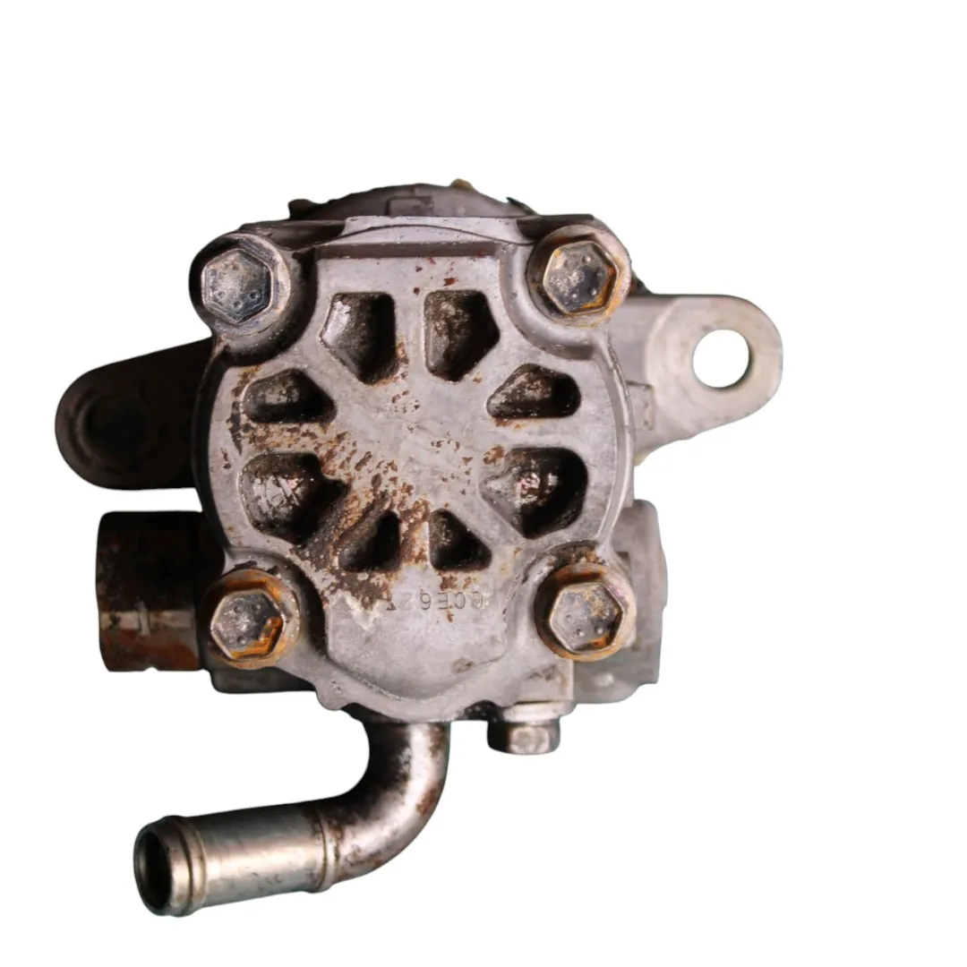 Bomba direção hiraulica hilux 2012 3.0 