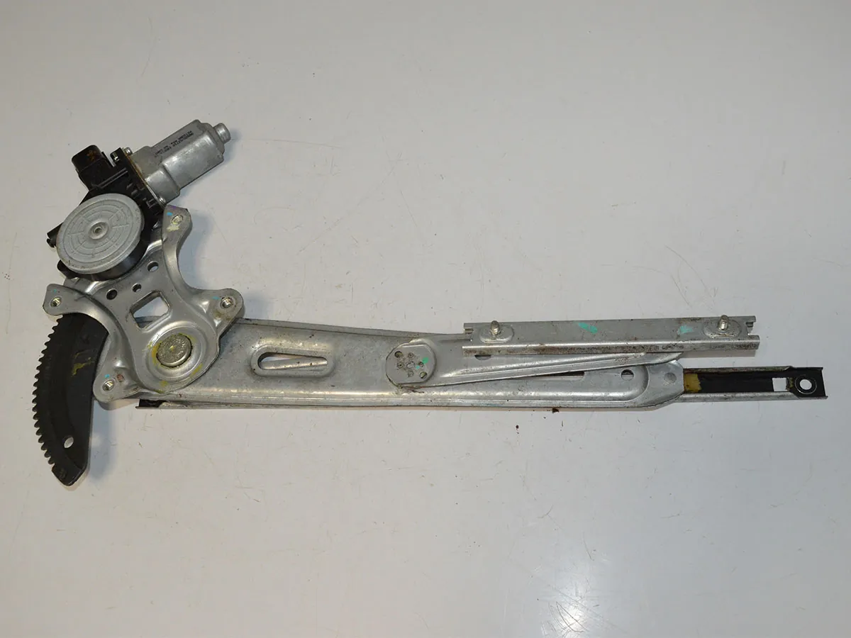 Máquina de vidro elétrica dianteira direita S10 2.8 2012/...