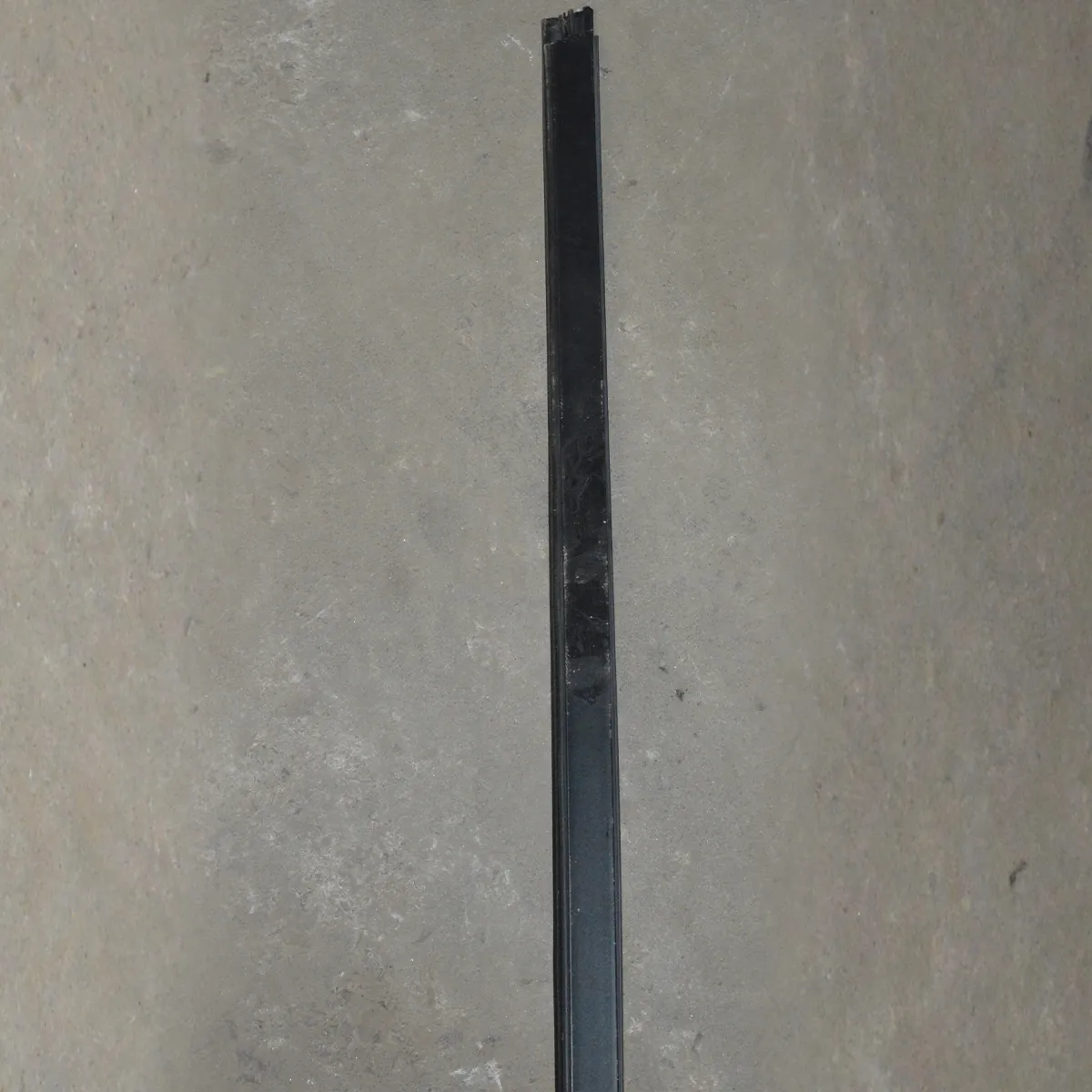 Canaleta porta dianteira esquerda Master 2.3 2019