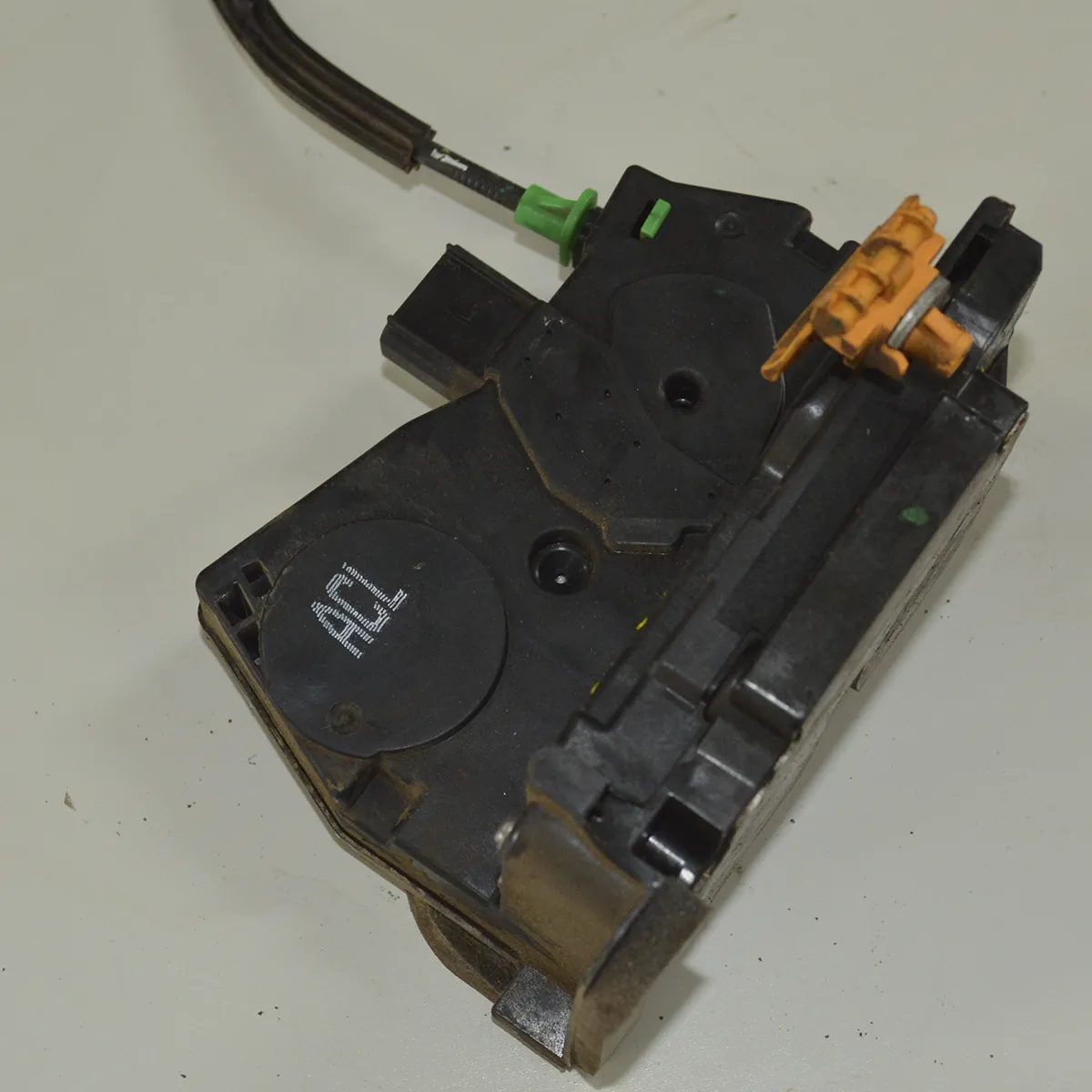 Fechadura porta traseira direita Spin 1.8 8V LT 1358869