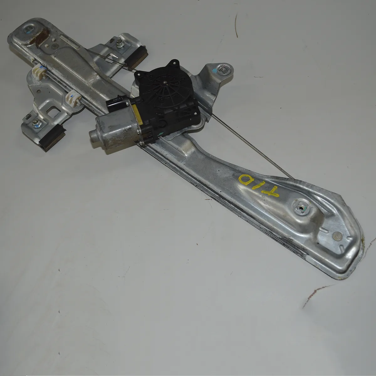 Máquina de vidro elétrico traseira direita Spin 1.8 8V LT 9810PM710