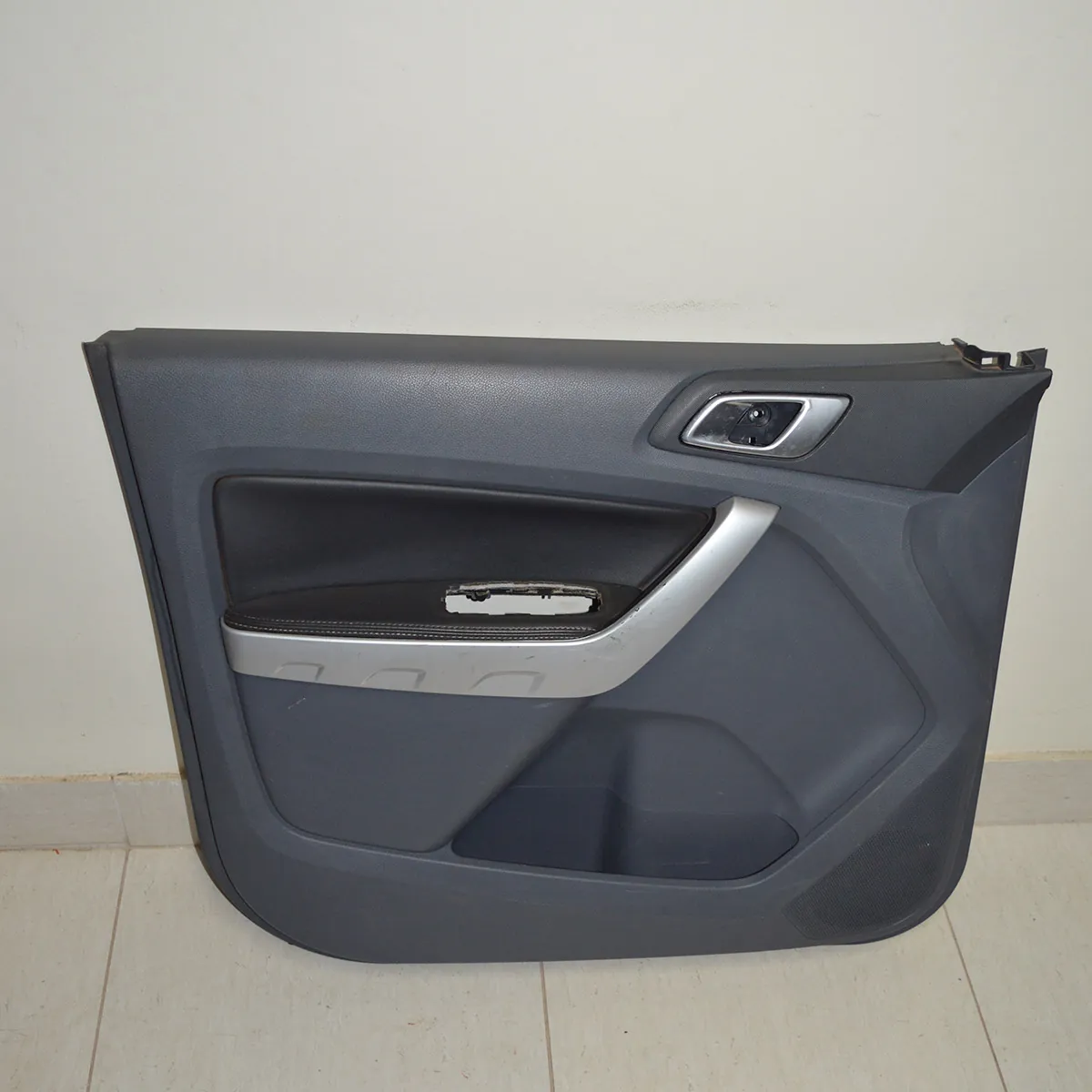 Forro de porta diant esquerdo ranger 3.2 aut 2014