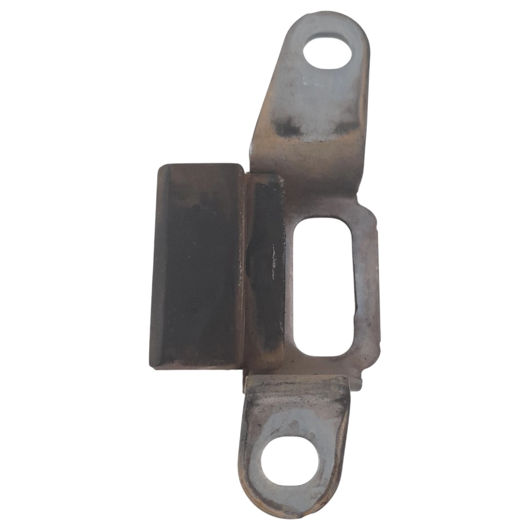 Batente fechadura caçamba direito S10 2013 2.8 180CV Aut