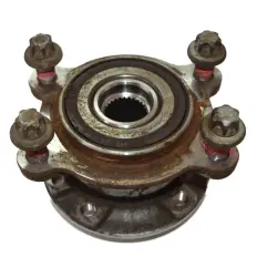 Cubo de roda traseiro esquerdo Fiat Toro 2.0 freedom 2021