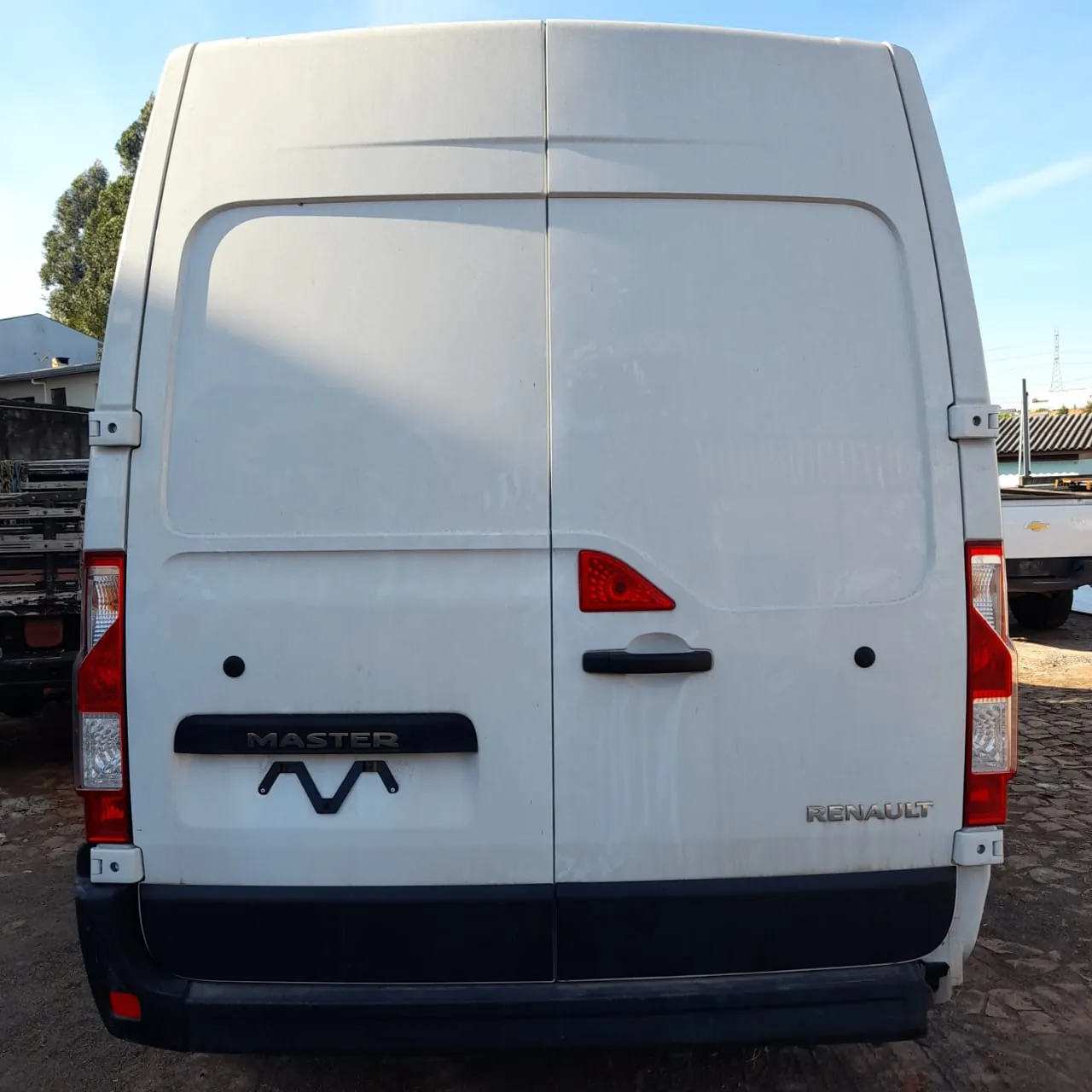 Sucata de Renault Master L3 2023/2024 2.3 136cv Diesel