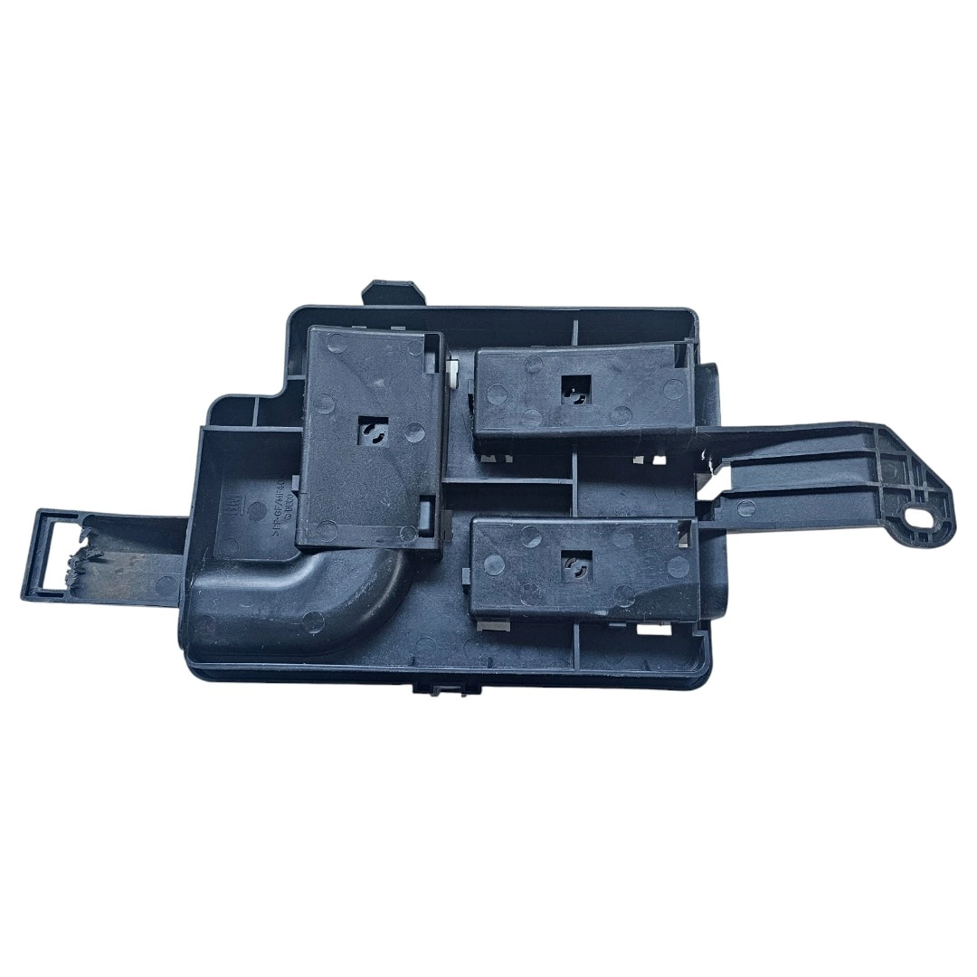 Suporte caixa de fusíveis S10 2.8 200CV 2022 Aut