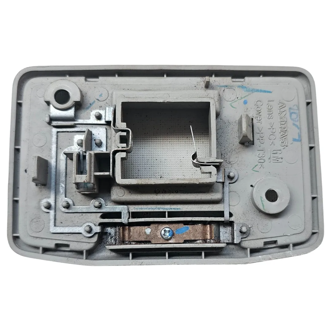 Luz do teto cortesia S10 2.5 Flex 4x2 2019 LT