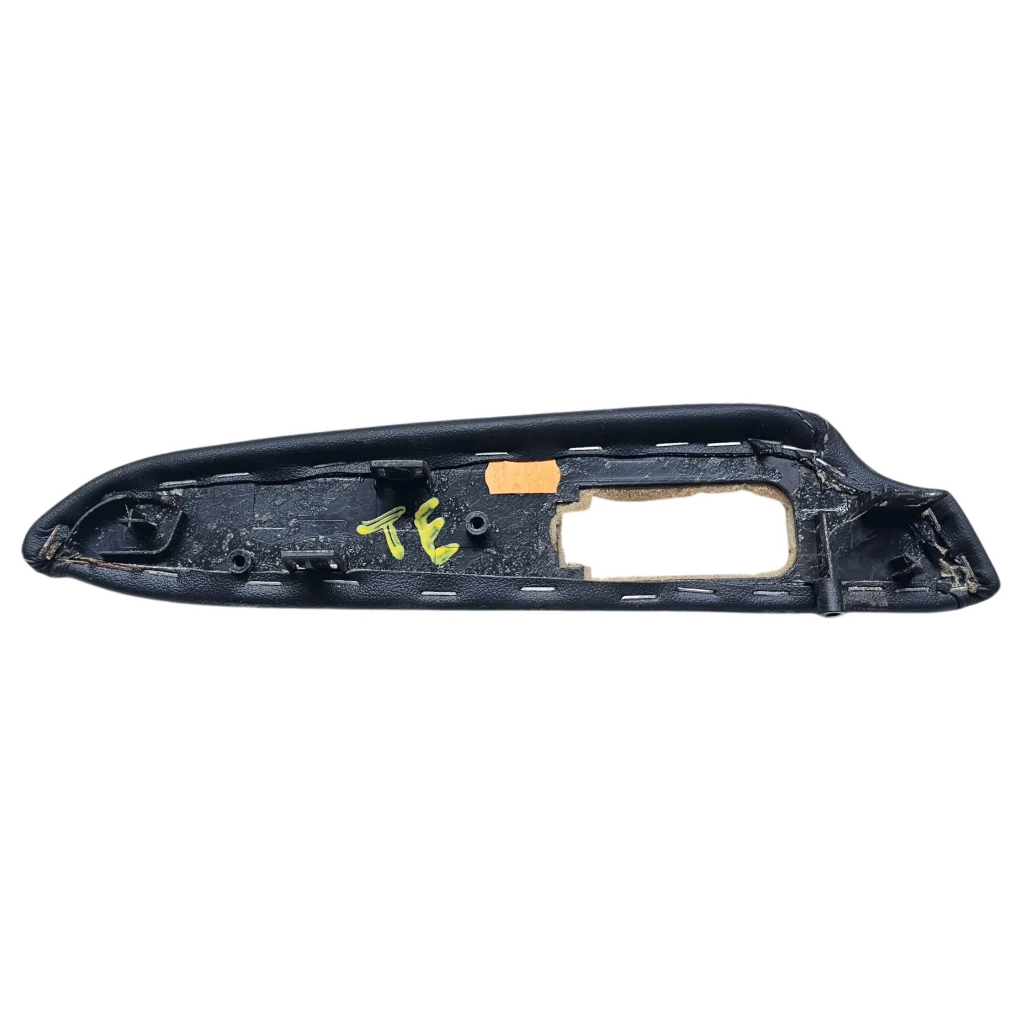 Moldura vidro traseiro esquerdo Ranger 3.2 LTD 2021 4x4