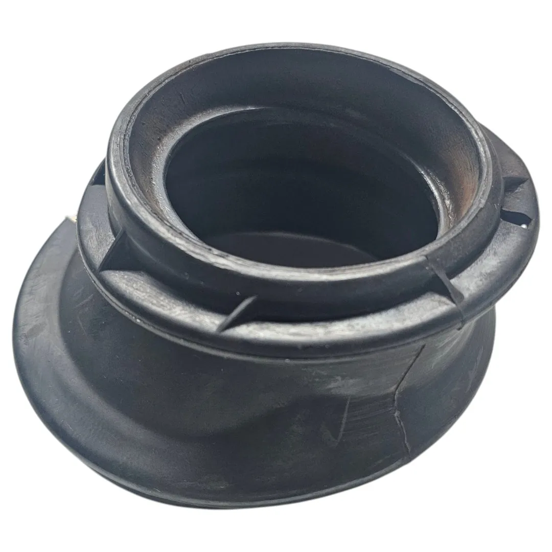 Coifa vedação gargalo do tanque Hilux 2.8 Srx 4x4 2020