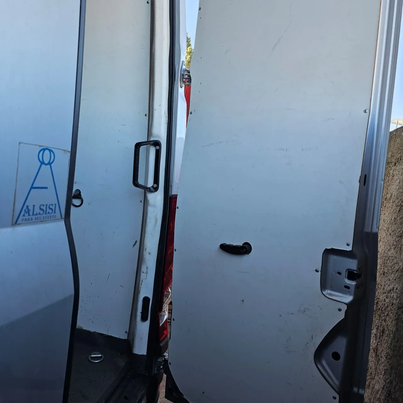 Sucata de Iveco Daily 30VAN 2024 3.0 160cv Manual