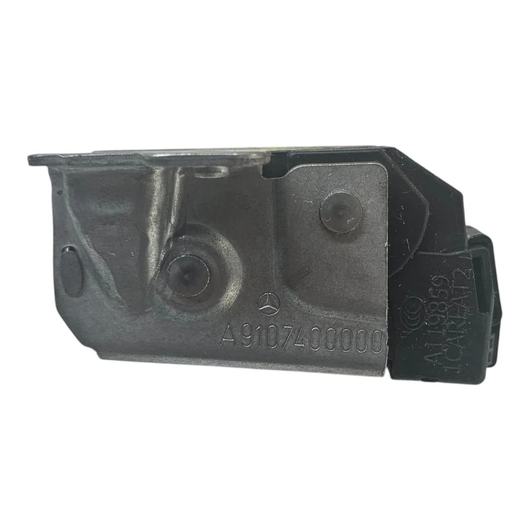 Fechadura superior porta traseira direita Sprinter 416 cdi 2020