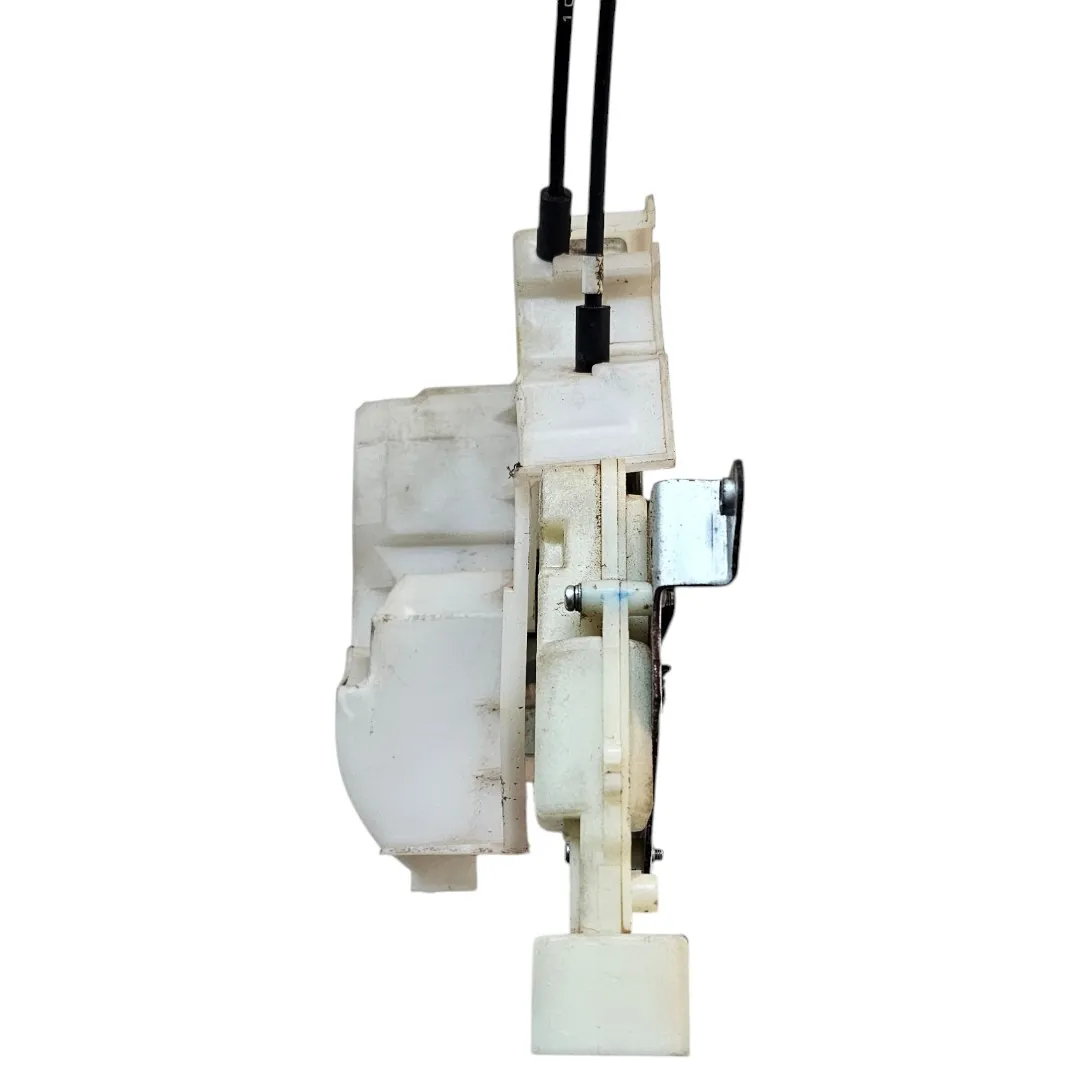 Fechadura dianteira direita S10 2.8 200cv 2020 LS