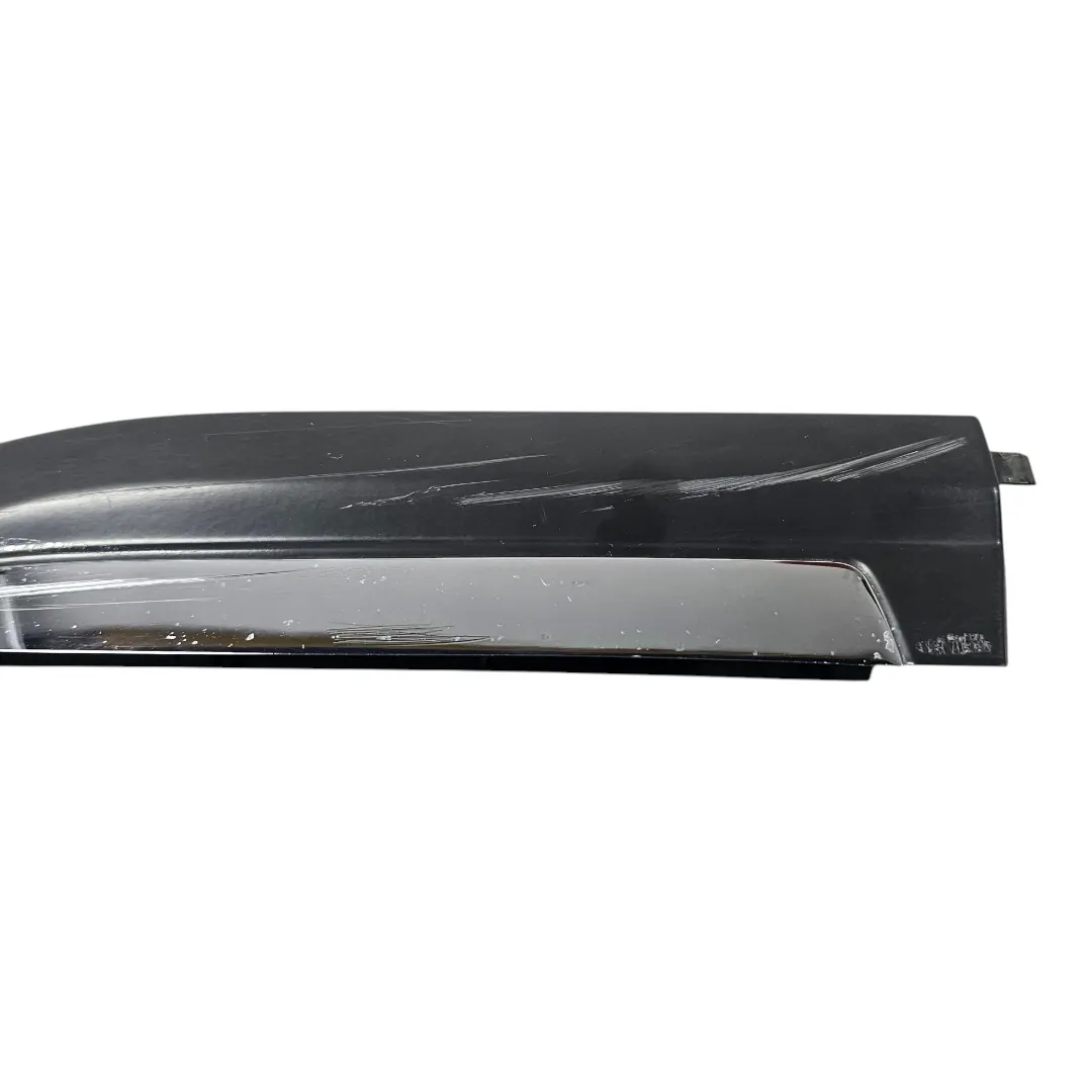 Acabamento rack de teto traseiro direito com detalhe S10 2.8 200CV 2023