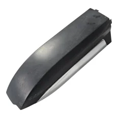 Acabamento rack de teto traseiro direito com detalhe S10 2.8 200CV 2023