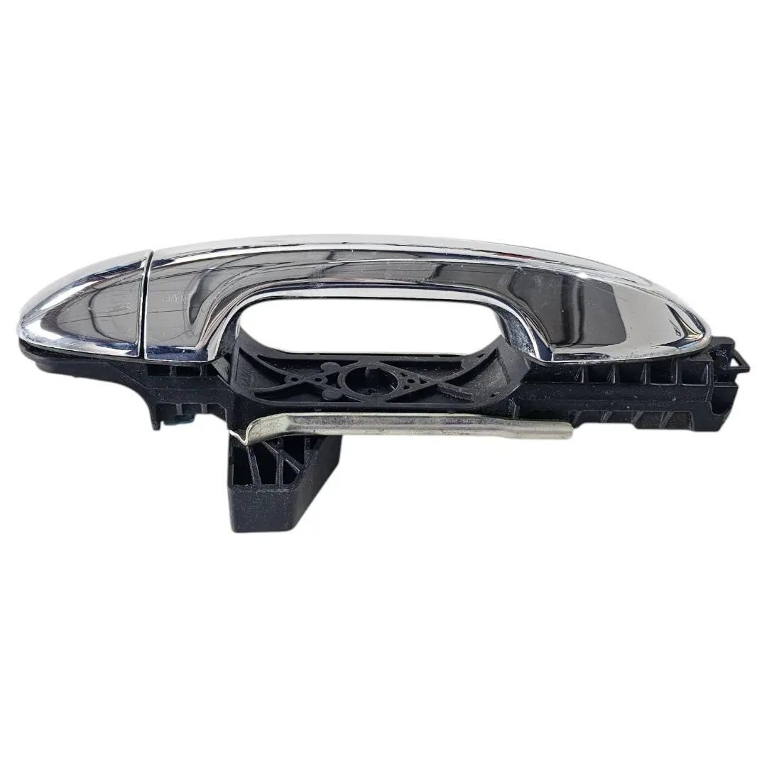 Maçaneta da porta traseira direita Hilux SW4 2.8 177cv 2020