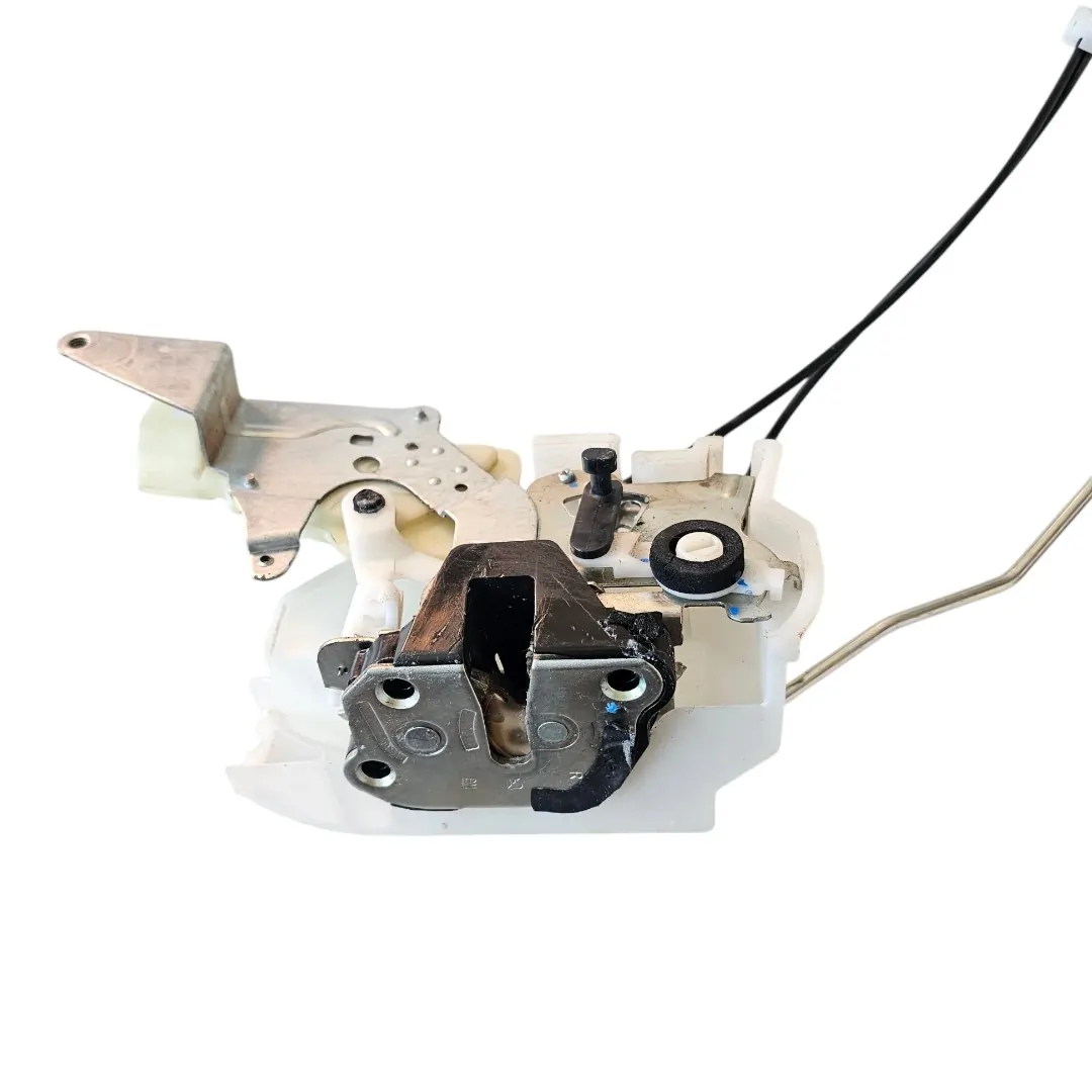 Fechadura da porta traseira direita S10 2.8 200cv 2024 LTZ