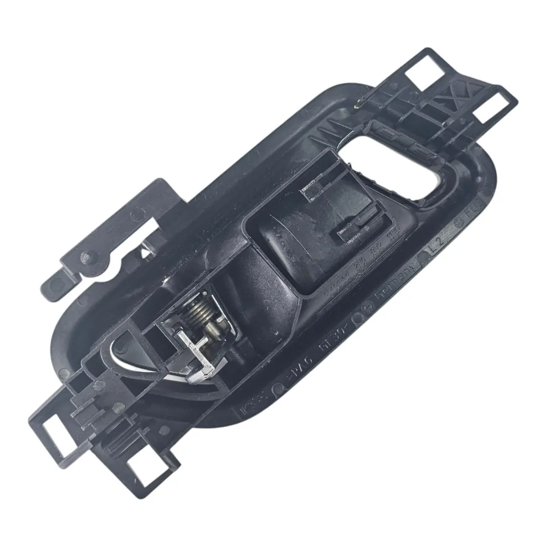Puxador interno dianteiro esquerdo Amarok 3.0 V6 extreme