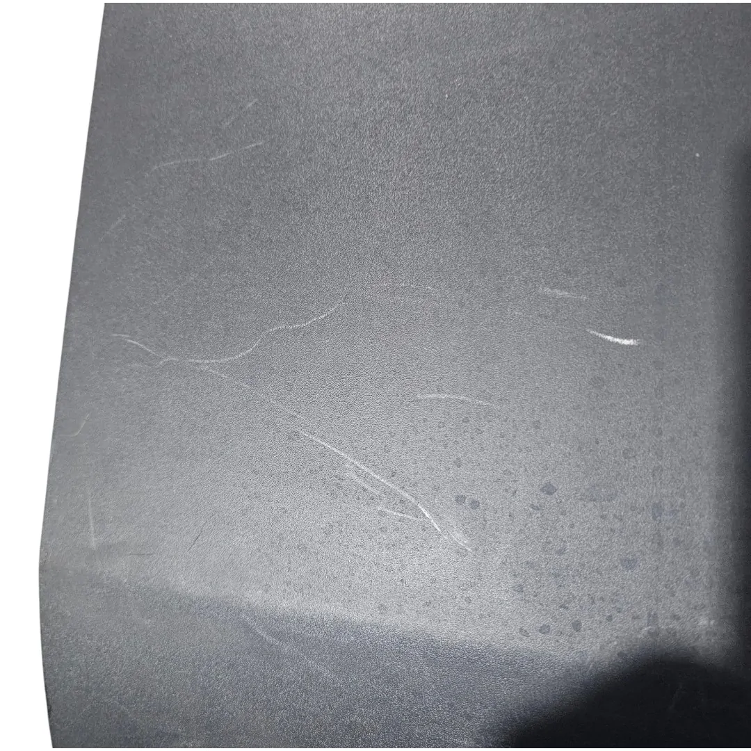Moldura lateral direita frente pneu com detalhe Iveco Daily 3.0 2024