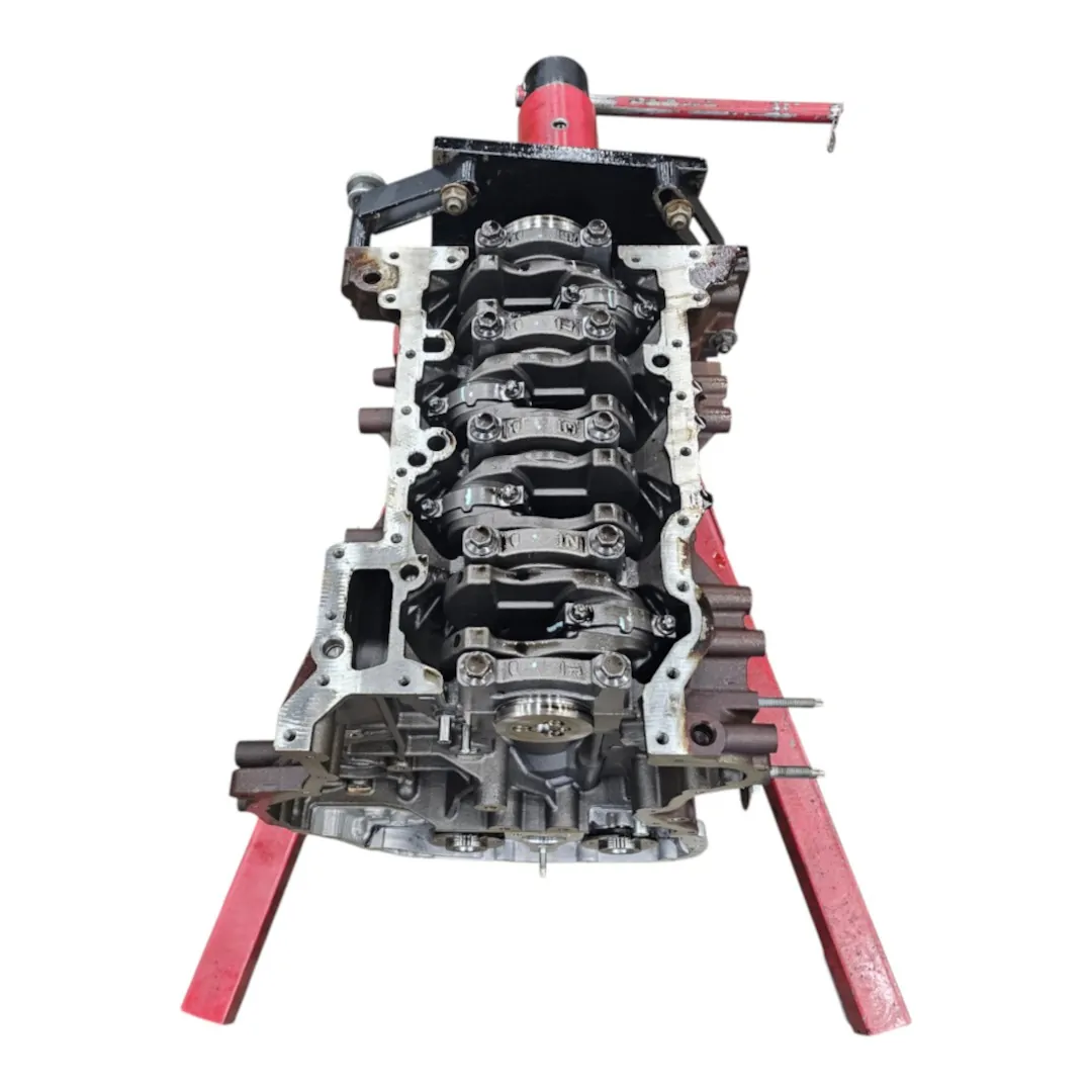 Motor parcial com detalhe Ranger 2.2 XLS 2019