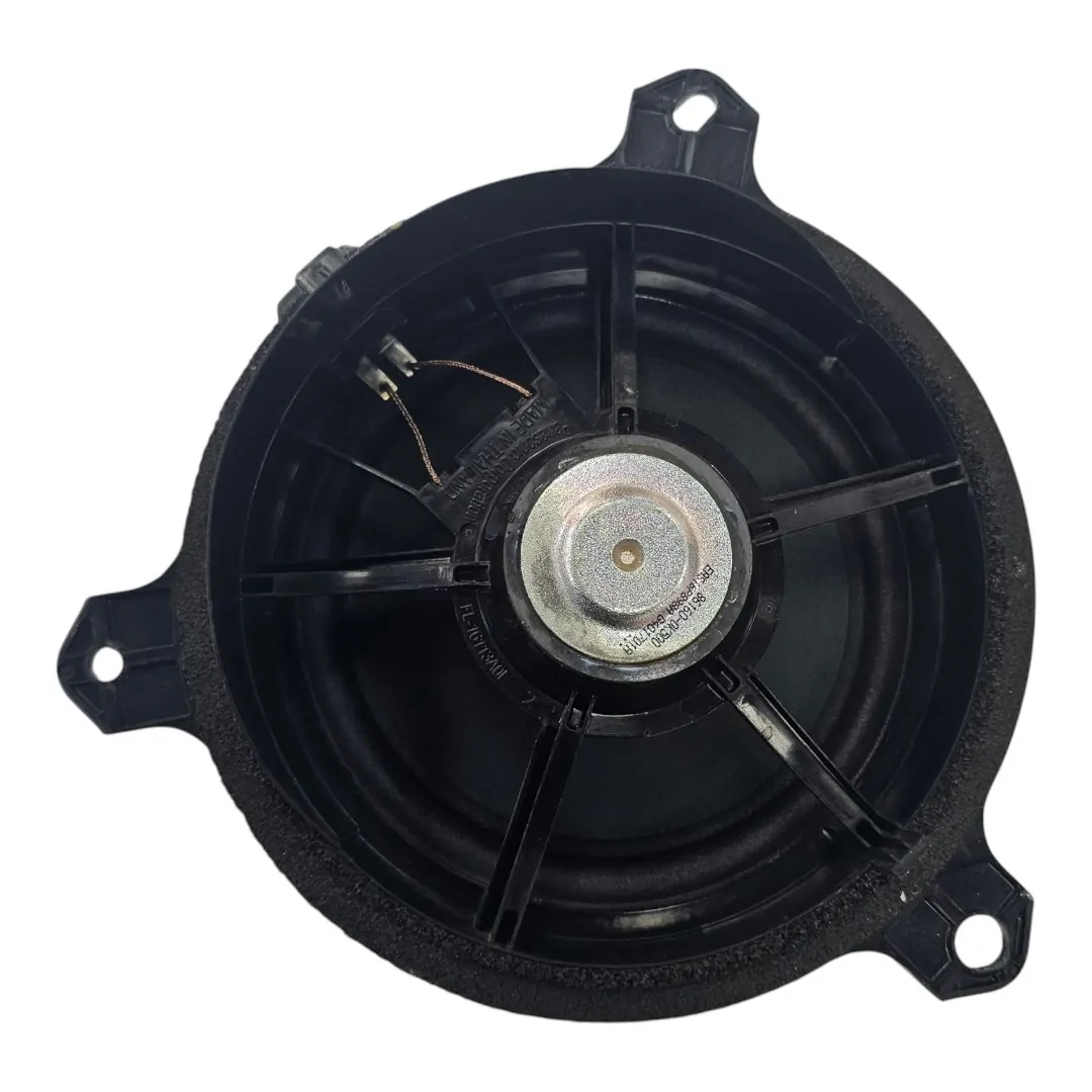 Alto falante dianteiro direito HILUX 2.8 2025 Manual