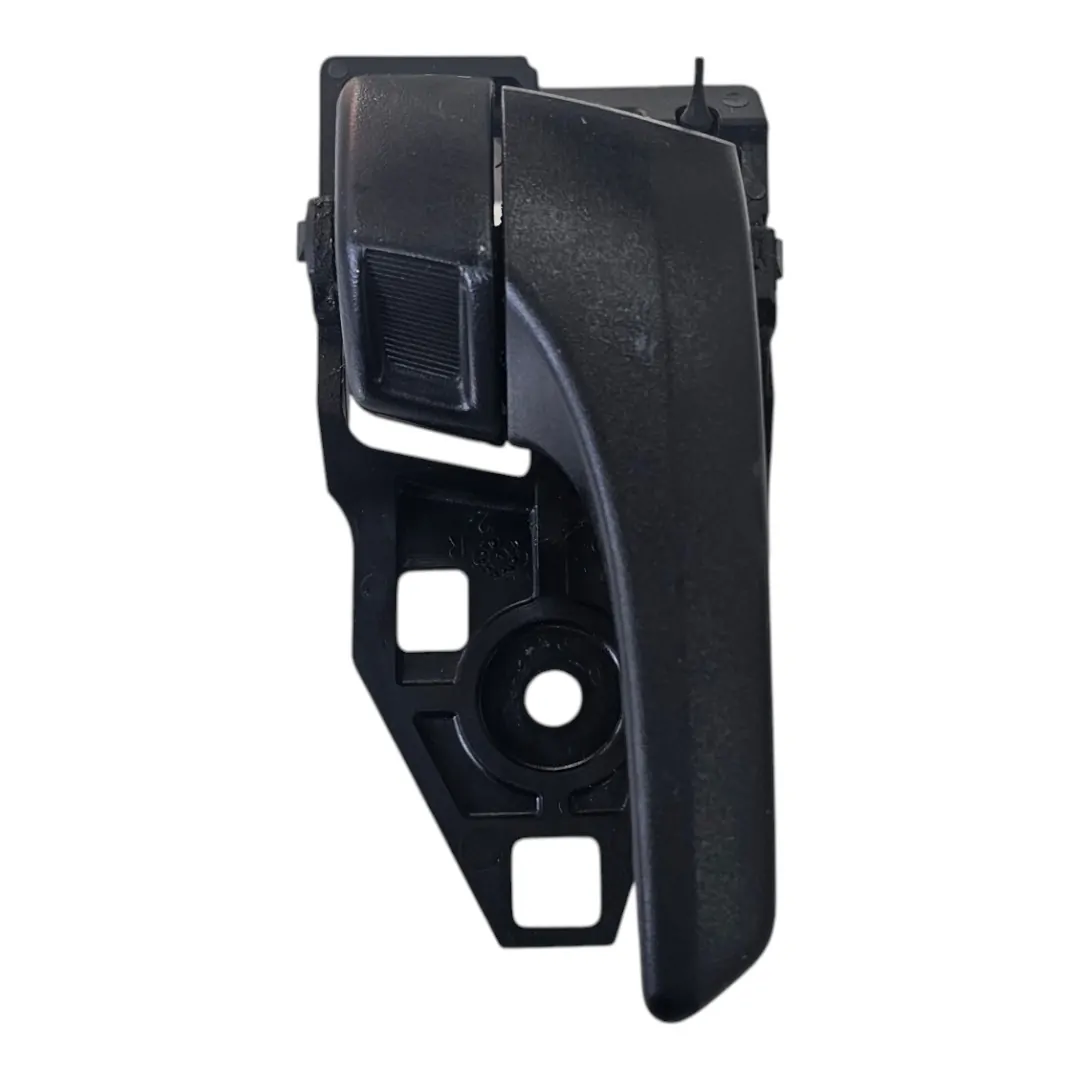 Puxador porta dianteira direita HILUX 2.8 2025 Manual