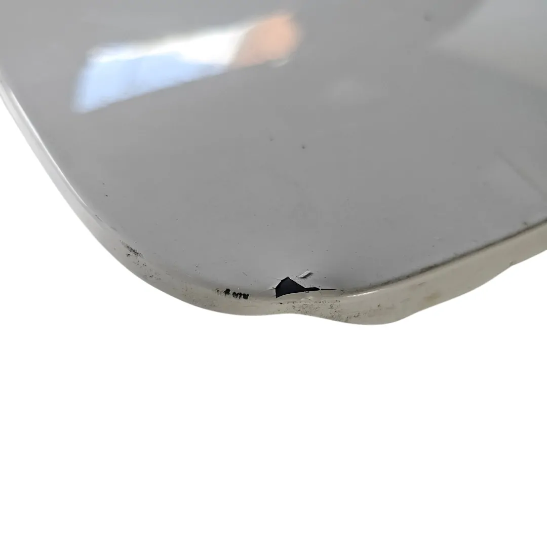 Tampa tanque combustível com detalhe HILUX 2.8 2025 Manual