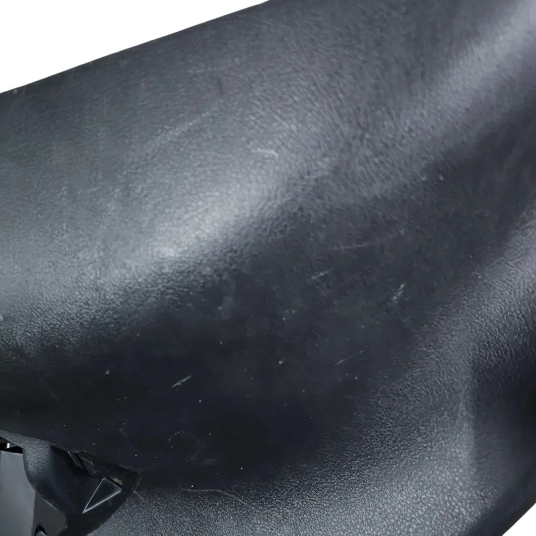 Forro direito porta malas com detalhe Hilux SW4 SRX 2.8 2020