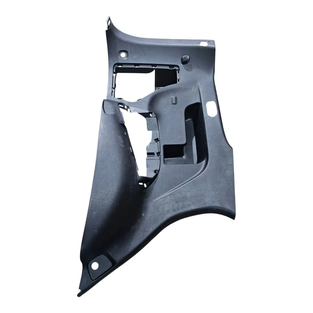 Forro esquerdo porta malas com detalhe Hilux SW4 SRX 2.8 2020