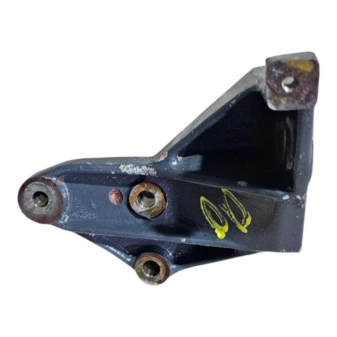 Suporte motor dianteiro direito Iveco Daily 3.0 2024