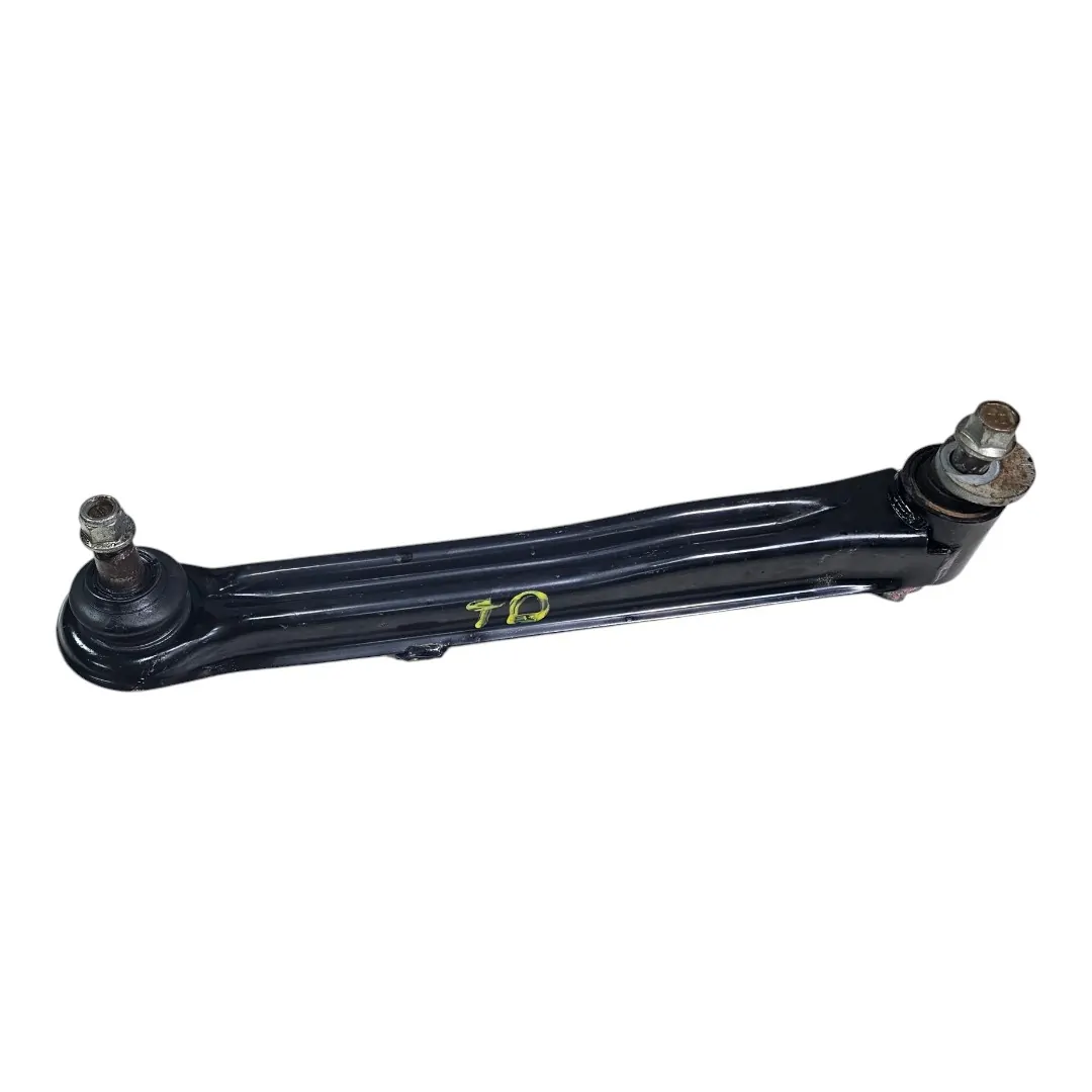 Braço suspensão traseiro direito Pajero HPE 2011 3.2