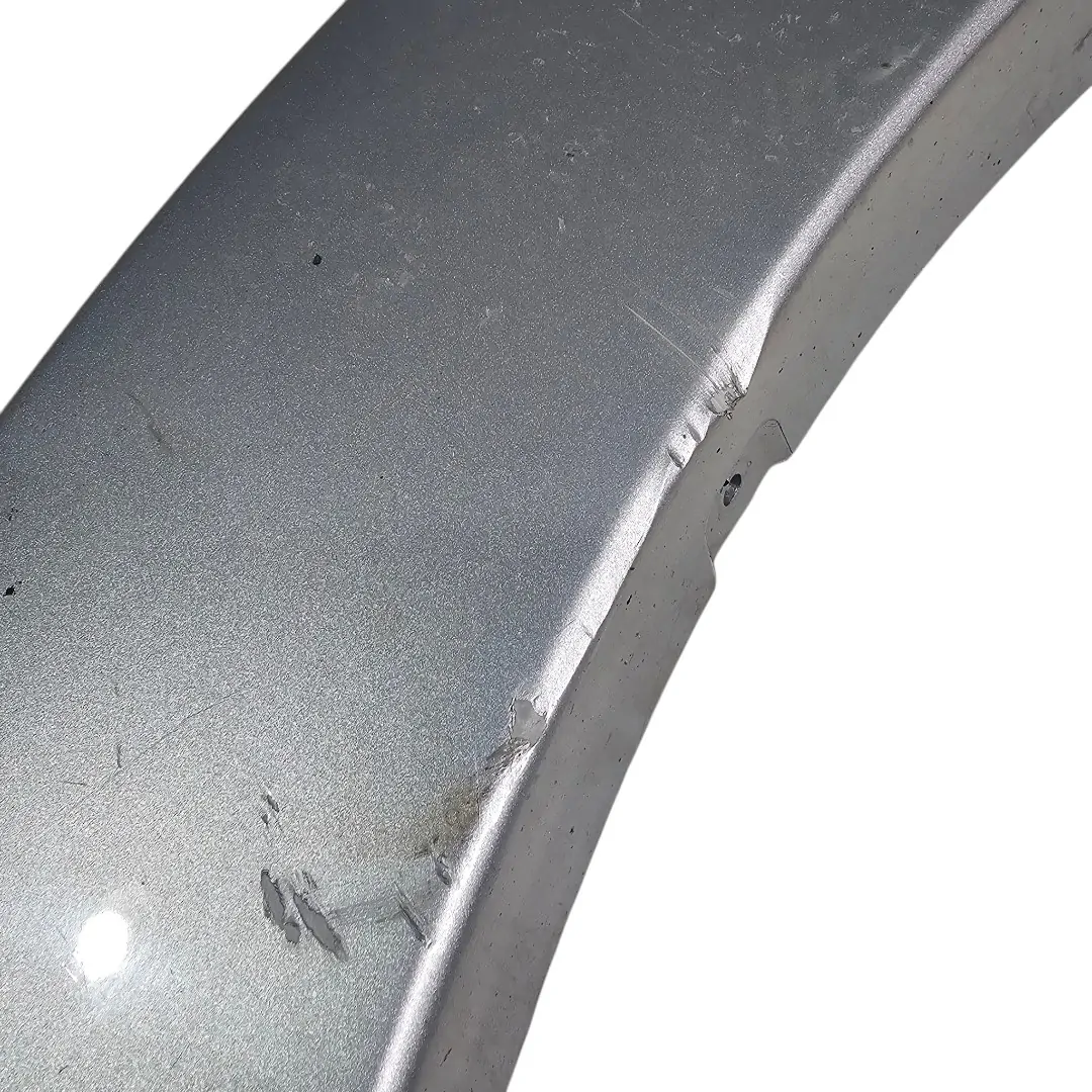 Alargador paralama traseiro direito Pajero 2011 3.2 detalhes