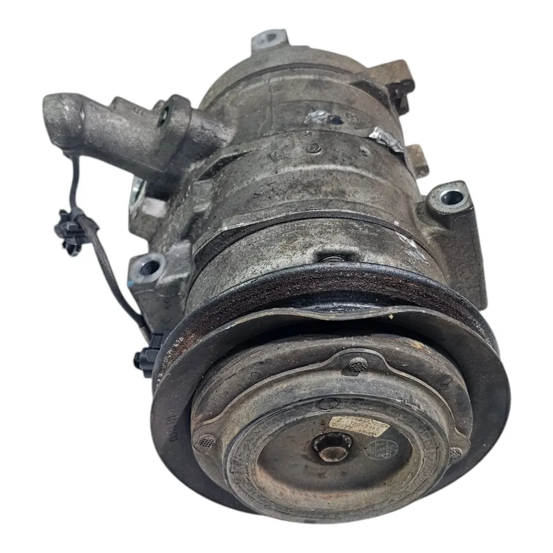 Compressor do ar condicionado Pajero 2011 3.2 com detalhes