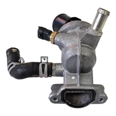 Carcaça com válvula termostática S10 LTZ 2025 2.8 arla
