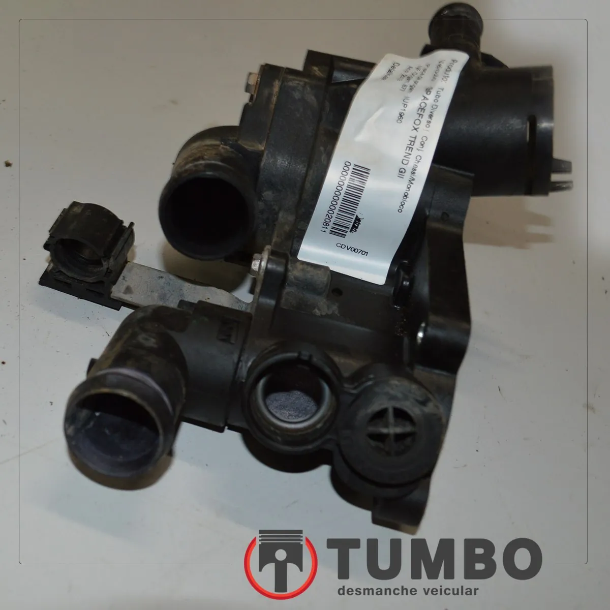 Carcaça válvula termostática do Spacefox 1.6 8v 2013